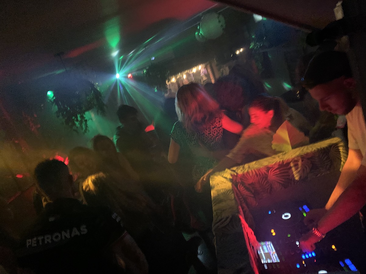 bar cannes-tapas antibes-cocktails vallauris-afterwork saint raphael-bar tapas mandelieu la napoule