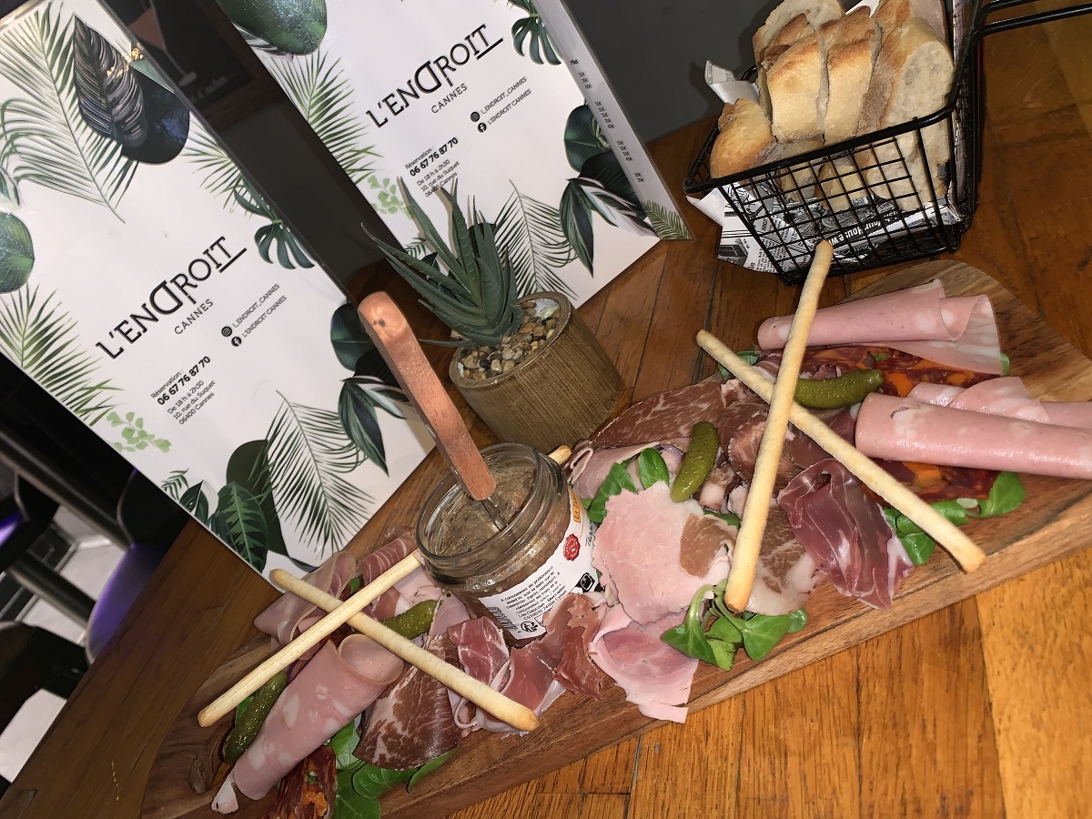 bar cannes-tapas antibes-cocktails vallauris-afterwork saint raphael-bar tapas mandelieu la napoule